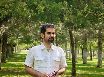 کورتە چیرۆک\ هێلکە ڕەنگکراوەکان.. وریا مەعروف گەردی